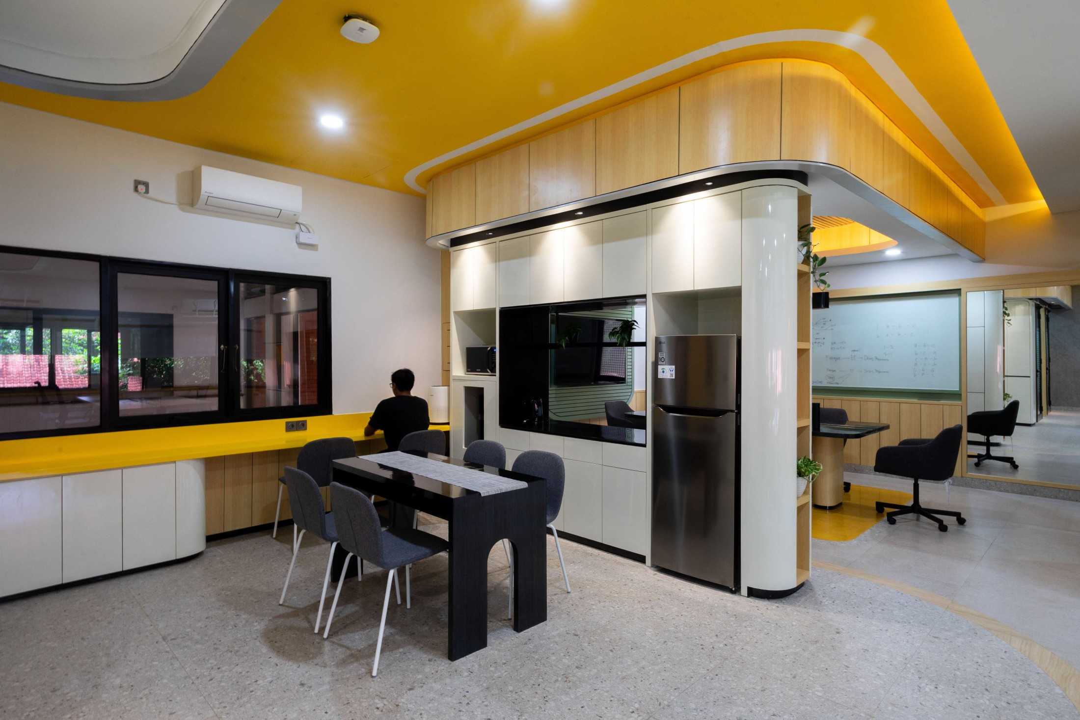 Studio Slenpan Kantor Kelompok Riset Lalu Lintas Psikologi Ui Jl. Lkr. Kampus Raya Jl. Prof. Dr. R Slamet Iman Santoso, Pondok Cina, Kecamatan Beji, Kota Depok, Jawa Barat 16424, Indonesia Jl. Lkr. Kampus Raya Jl. Prof. Dr. R Slamet Iman Santoso, Pondok Cina, Kecamatan Beji, Kota Depok, Jawa Barat 16424, Indonesia Studio-Slenpan-Kantor-Kelompok-Riset-Lalu-Lintas-Psikologi-Ui  217285