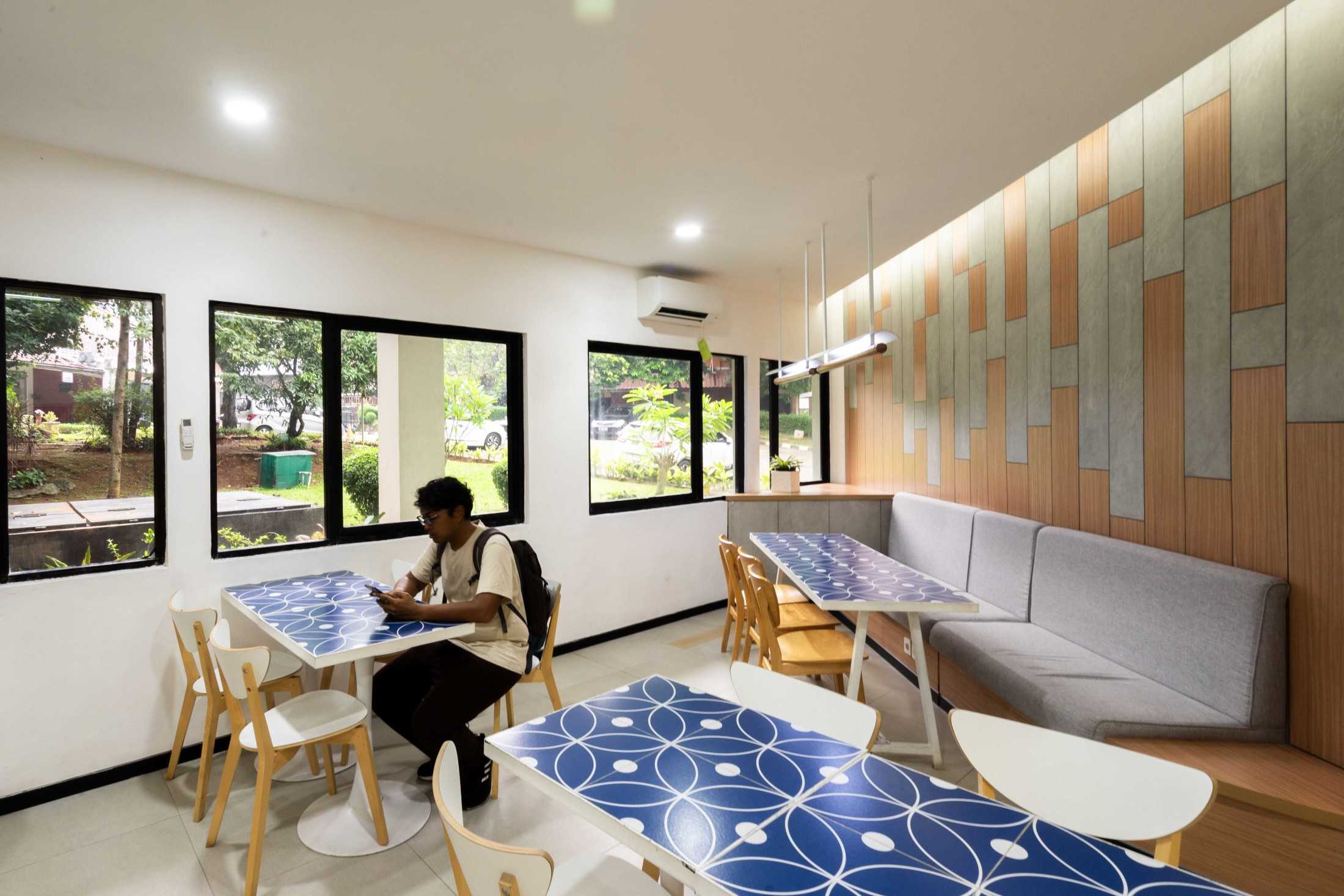 Studio Slenpan Ruang Makan Staf Dekanat Psikologi Ui Jl. Lkr. Kampus Raya Jl. Prof. Dr. R Slamet Iman Santoso, Pondok Cina, Kecamatan Beji, Kota Depok, Jawa Barat 16424, Indonesia Jl. Lkr. Kampus Raya Jl. Prof. Dr. R Slamet Iman Santoso, Pondok Cina, Kecamatan Beji, Kota Depok, Jawa Barat 16424, Indonesia Studio-Slenpan-Ruang-Makan-Staf-Dekanat-Psikologi-Ui  217368
