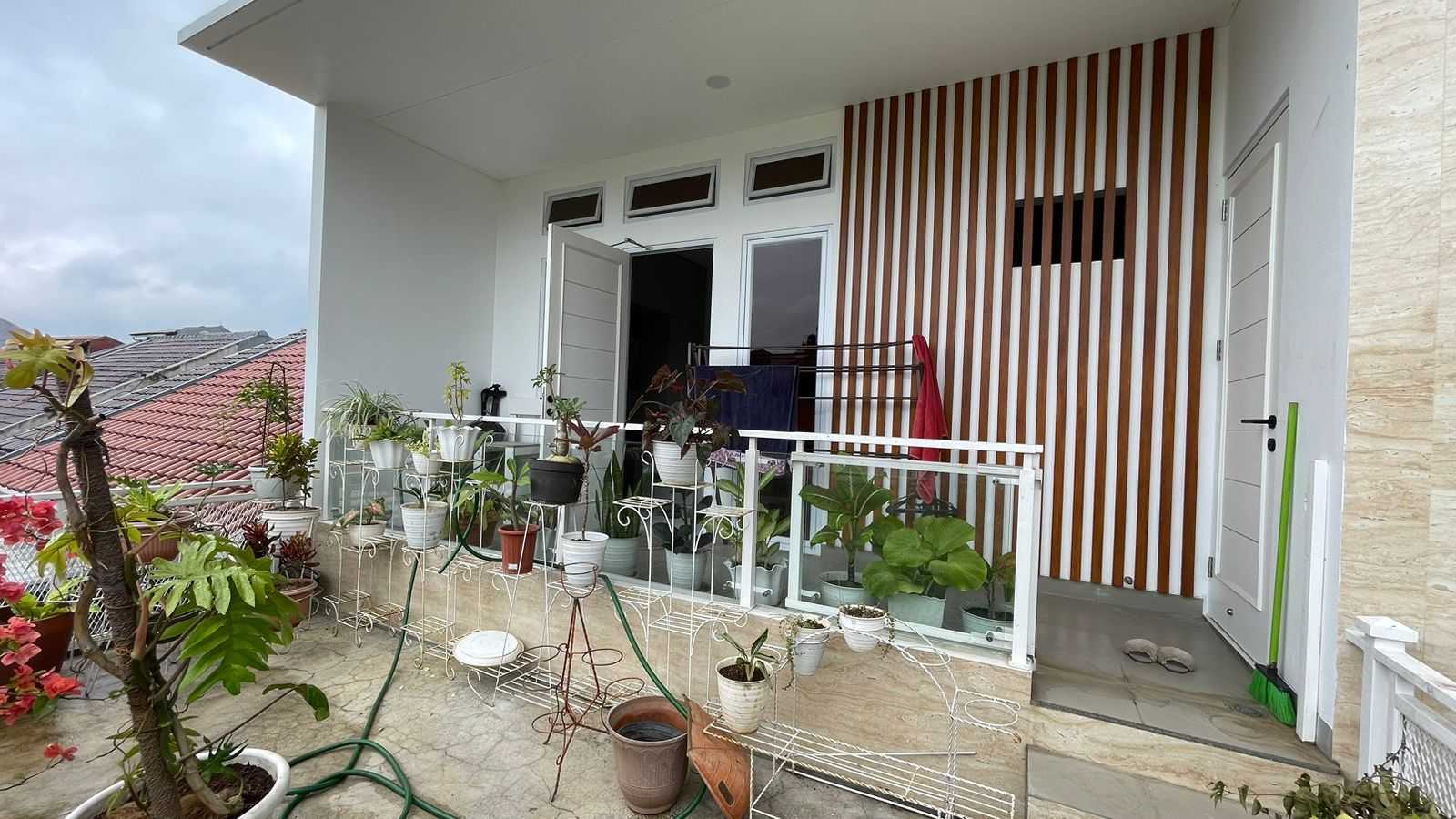 Astabumi Studio Rumah Modern Rm Bandung Bandung, Kota Bandung, Jawa Barat, Indonesia Bandung, Kota Bandung, Jawa Barat, Indonesia Astabumi-Studio-Rumah-Modern-Rm-Bandung  218107