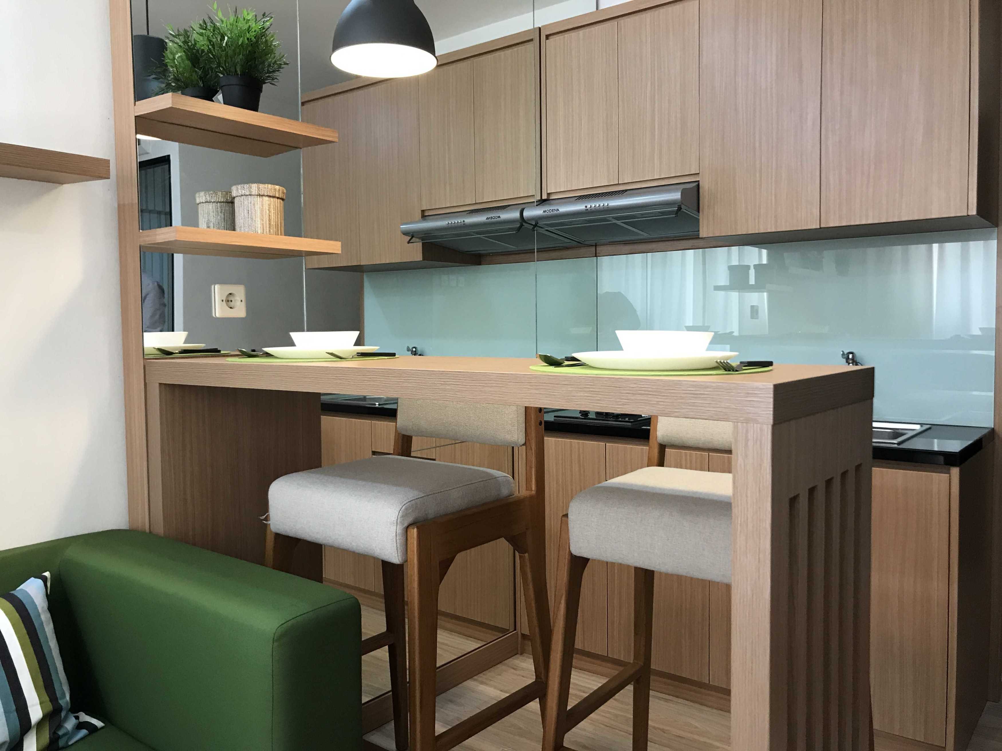Photo Dining And Kitchen Pulo Gebang Apartment 3 Desain Arsitek Oleh
